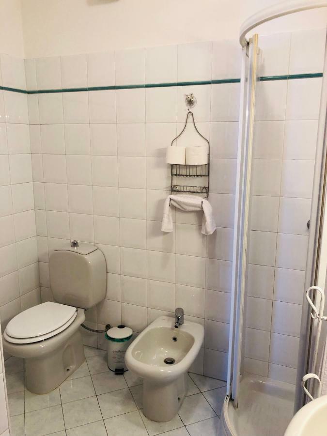 Appartamento Peschiera - Zona Ospedale Pederzoli Peschiera del Garda Luaran gambar