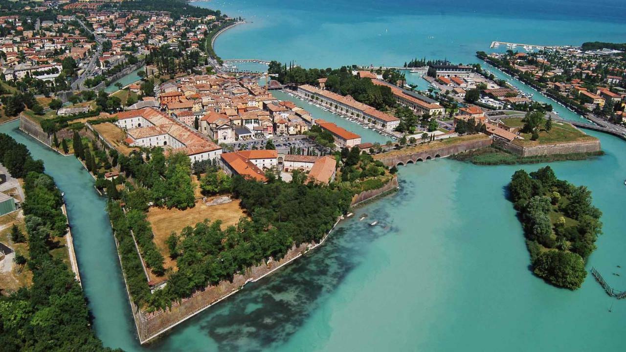 Appartamento Peschiera - Zona Ospedale Pederzoli Peschiera del Garda Luaran gambar